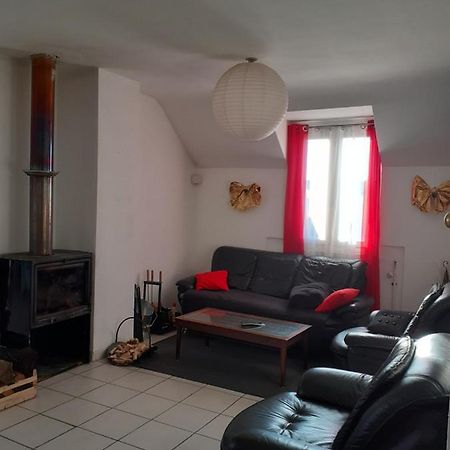 Appartement Spacieux Et Lumineux Oloron-Sainte-Marie Kültér fotó