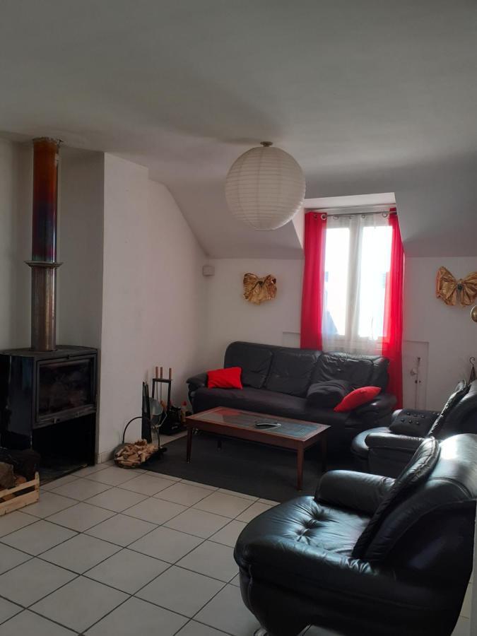 Appartement Spacieux Et Lumineux Oloron-Sainte-Marie Kültér fotó